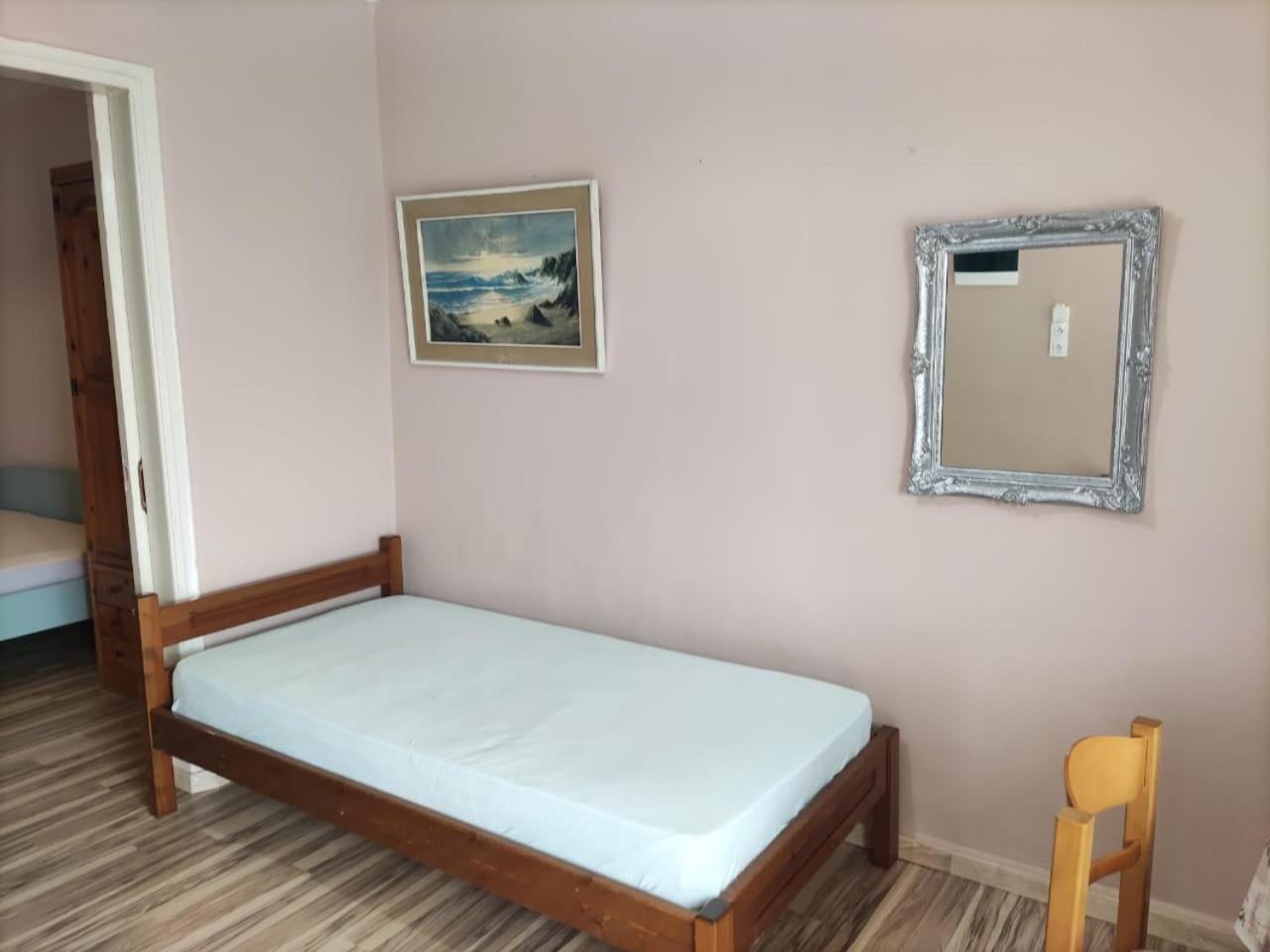Sissy Apartment Vrachati Exterior photo